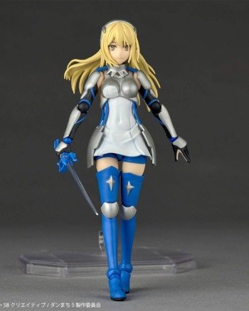 Revoltech: Ais Wallenstein- Is It Wrong to Try to Pick Up Girls in a Dungeon?  Con Bonus