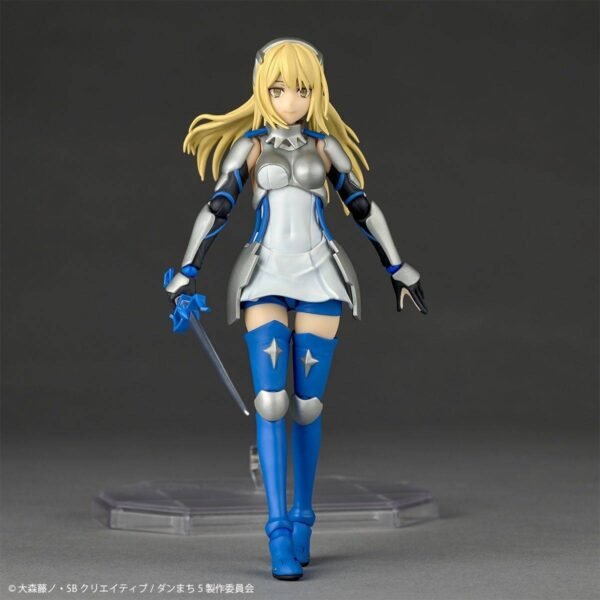 Revoltech: Ais Wallenstein- Is It Wrong to Try to Pick Up Girls in a Dungeon?  Con Bonus