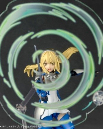 Revoltech: Ais Wallenstein- Is It Wrong to Try to Pick Up Girls in a Dungeon?  Con Bonus