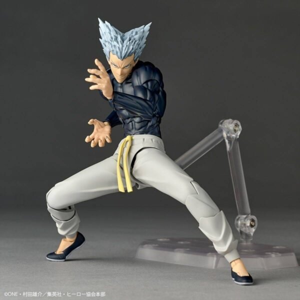 Revoltech: Garou - One Punch Man Con Bonus