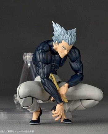 Revoltech: Garou - One Punch Man Con Bonus