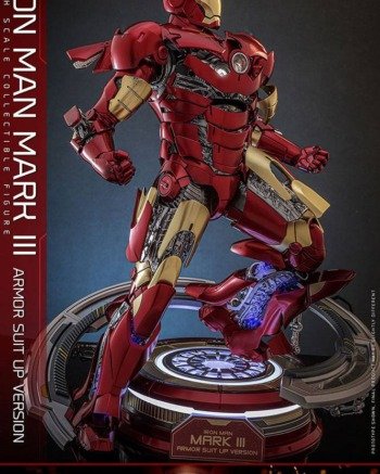 Hot Toys: Iron Man Mk.3 1/6 Armor Suit Up Ver. - Iron Man