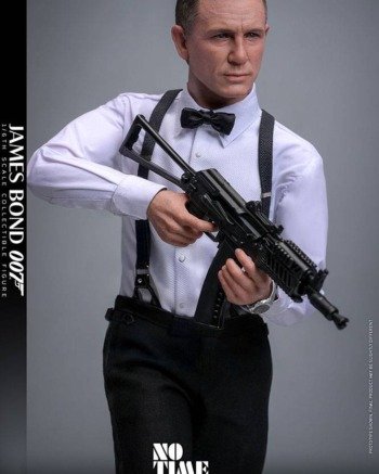 james 4 Hot Toys: James Bond 1/6
