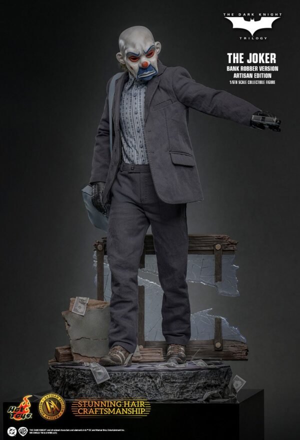 Hot Toys: Joker 1/6 DX Bank Robber Artisan Edition Ver. - The Dark Knight Trilogy
