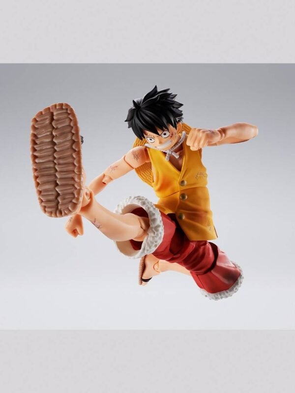 luffy marine 4 S.H.FIGUARTS: Monkey D. Luffy Marineford Arc Ver. - One Piece