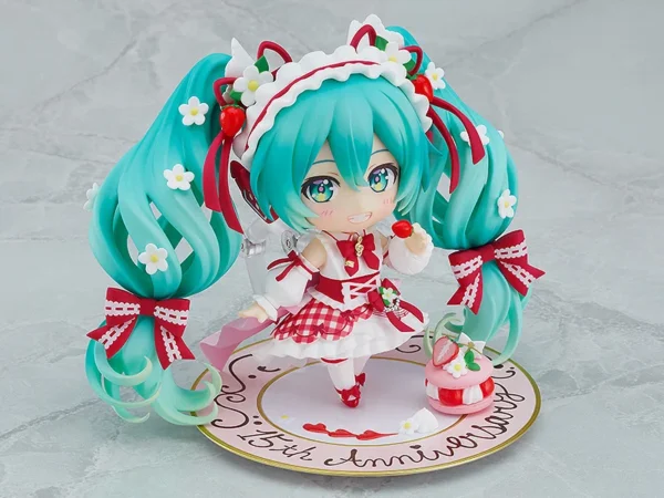 miku 15 2 Nendoroid 1939: Hatsune Miku - 15th Anniversary Ver. Con Bonus