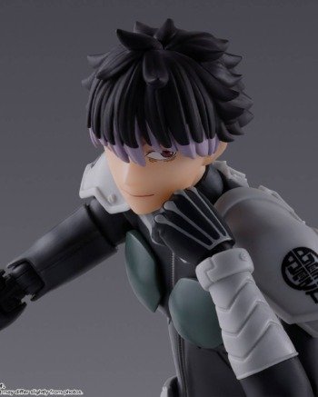 S.H.FIGUARTS: Gen Narumi - Kaiju No.8