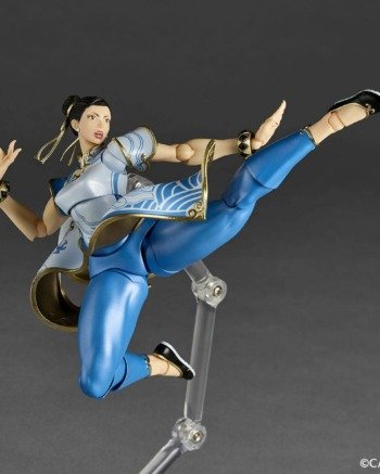 Revoltech: Chun-Li - Street Fighter 6 Con Bonus