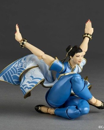 Revoltech: Chun-Li - Street Fighter 6 Con Bonus