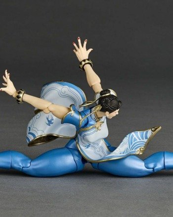 Revoltech: Chun-Li - Street Fighter 6 Con Bonus