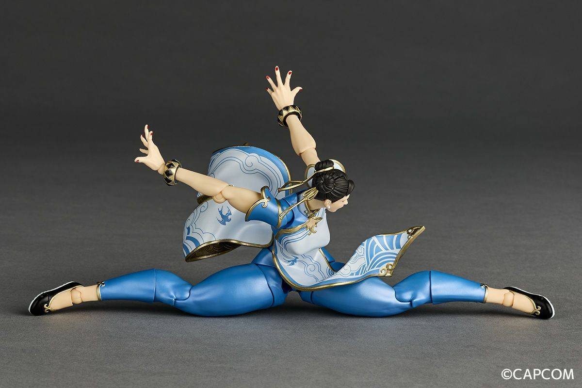 Revoltech: Chun-Li - Street Fighter 6 Con Bonus