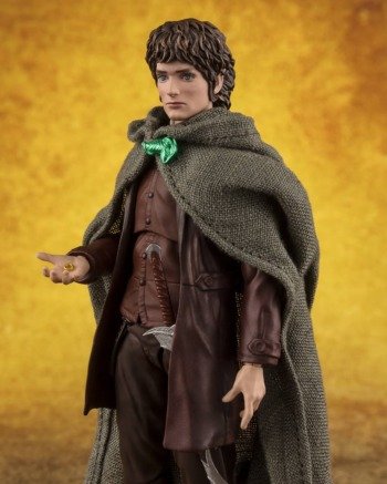 S.H.FIGUARTS: Frodo Baggins & Gollum - The Lord Of The Rings The Fellowship Of The Ring