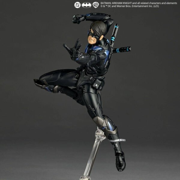 Revoltech: Nightwing - Batman Con Bonus