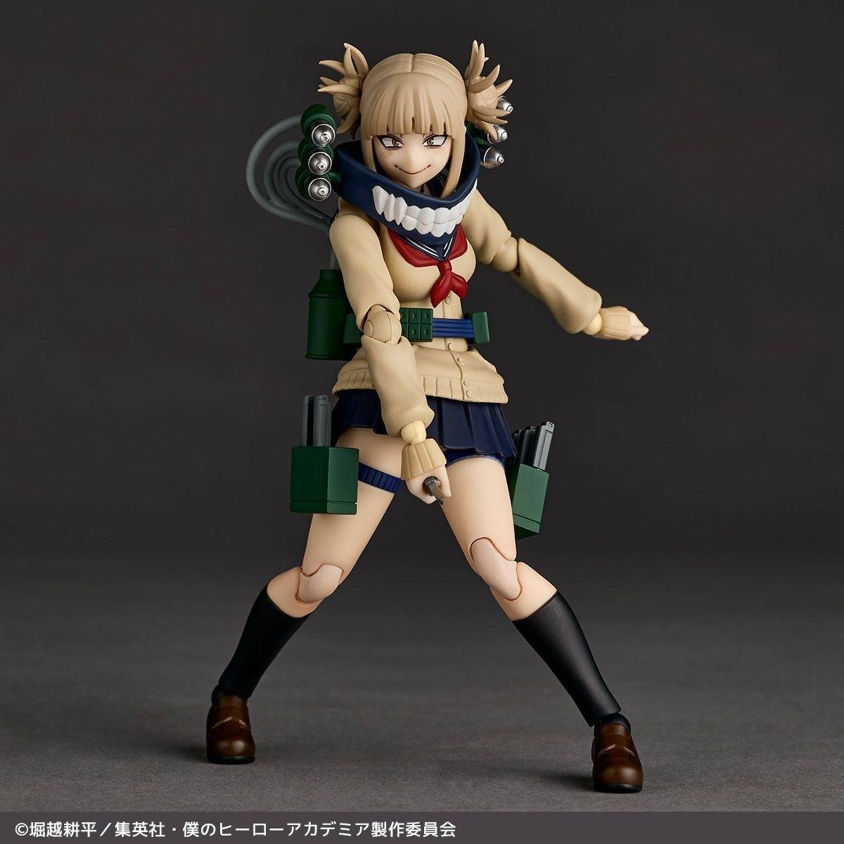 Revoltech: Himiko Toga - My Hero Academia Con Bonus