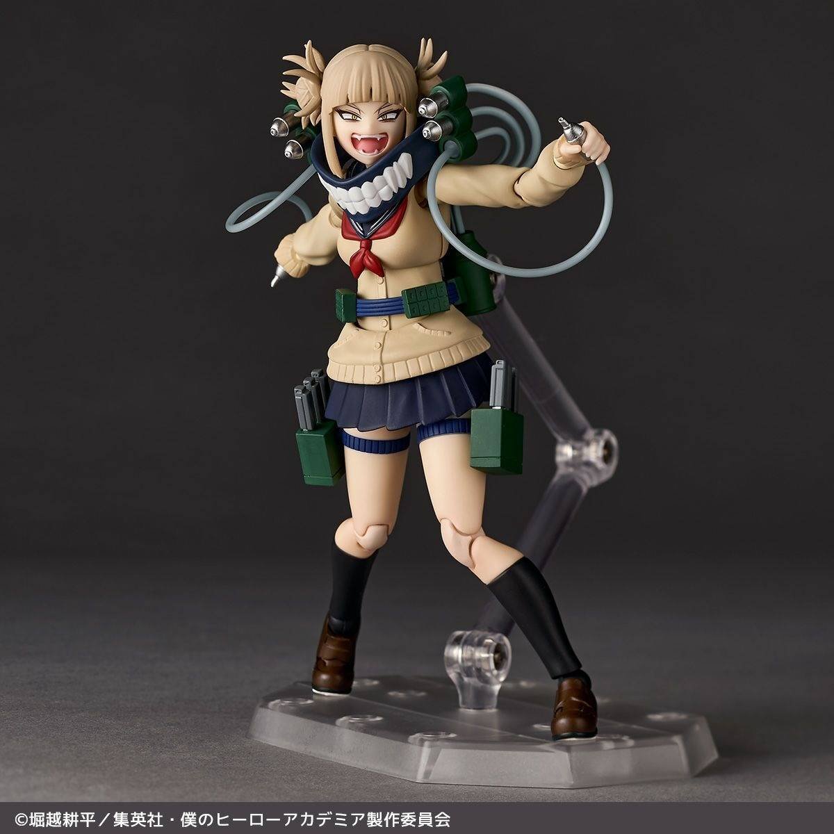 Revoltech: Himiko Toga - My Hero Academia Con Bonus