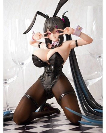 Creator's Collection: Original Character - Yuuki Nanase (Bunny Ver.) Con Bonus