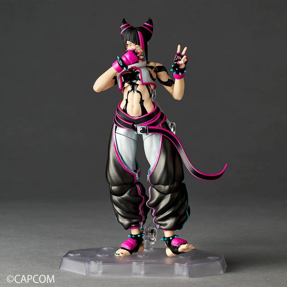 Revoltech: Street Fighter 6 - Han Juri con bonus