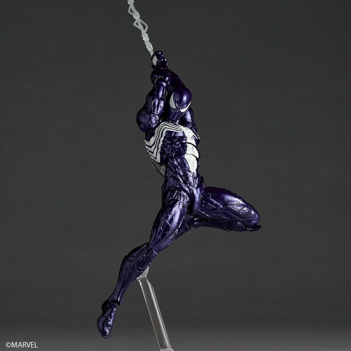 spider s 4 Revoltech: Spider-Man - Symbiote Spider-Man (Purple Ver.) Con bonus