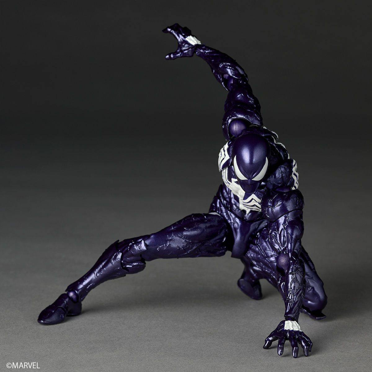 spider s 6 Revoltech: Spider-Man - Symbiote Spider-Man (Purple Ver.) Con bonus