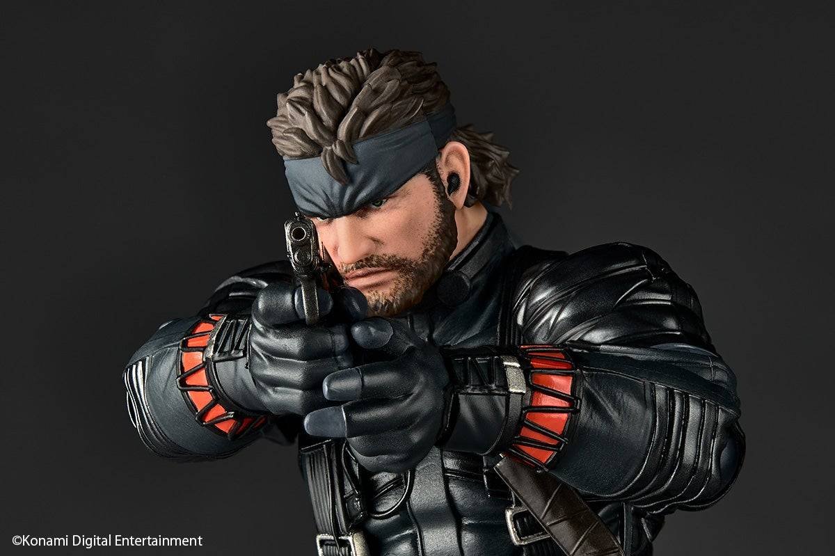 Revoltech: Snake Eater - Naked Snake (Sneaking Suit Ver.) - METAL GEAR SOLID Delta Con Bonus