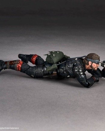 Revoltech: Snake Eater - Naked Snake (Sneaking Suit Ver.) - METAL GEAR SOLID Delta Con Bonus