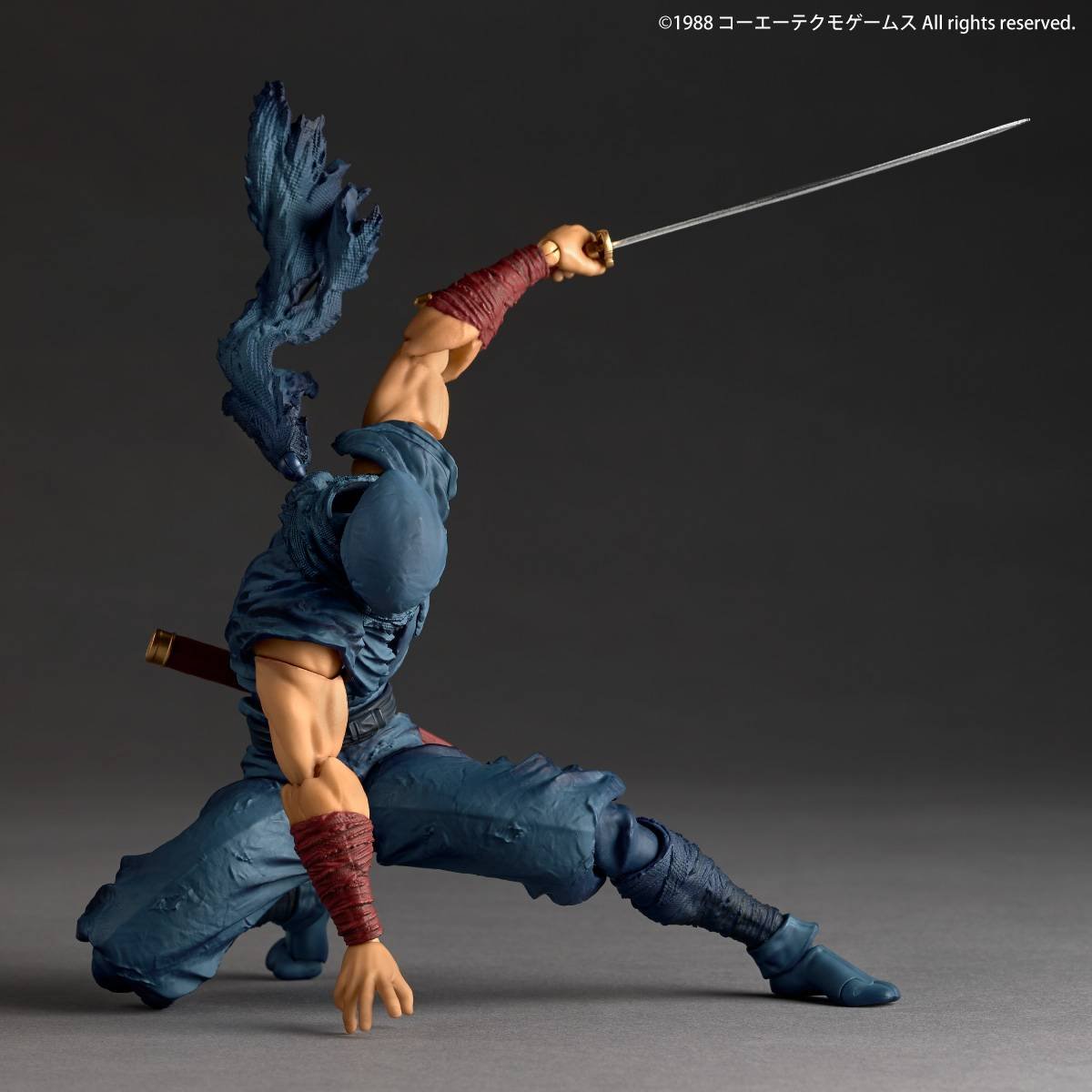 Revoltech: Ryu Hayabusa - Ninja Gaiden Con Bonus