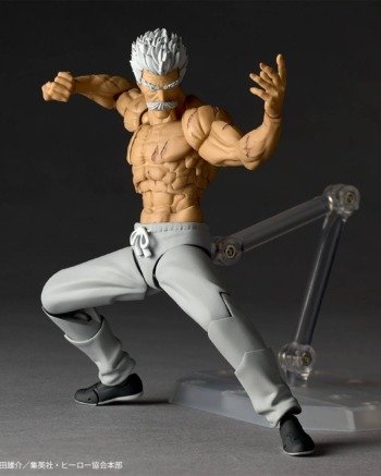 Revoltech: Silver Fang - One Punch Man Con Bonus