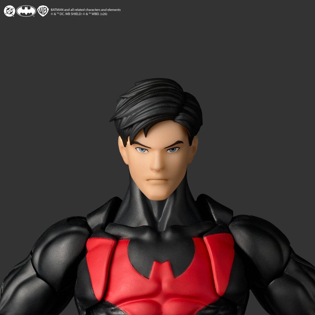 Revoltech: Batman Beyond Classic Ver. Con Bonus