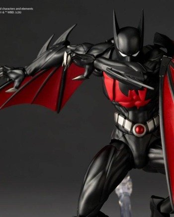 Revoltech: Batman Beyond Classic Ver. Con Bonus