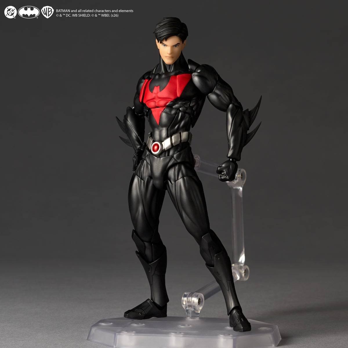 Revoltech: Batman Beyond Classic Ver. Con Bonus