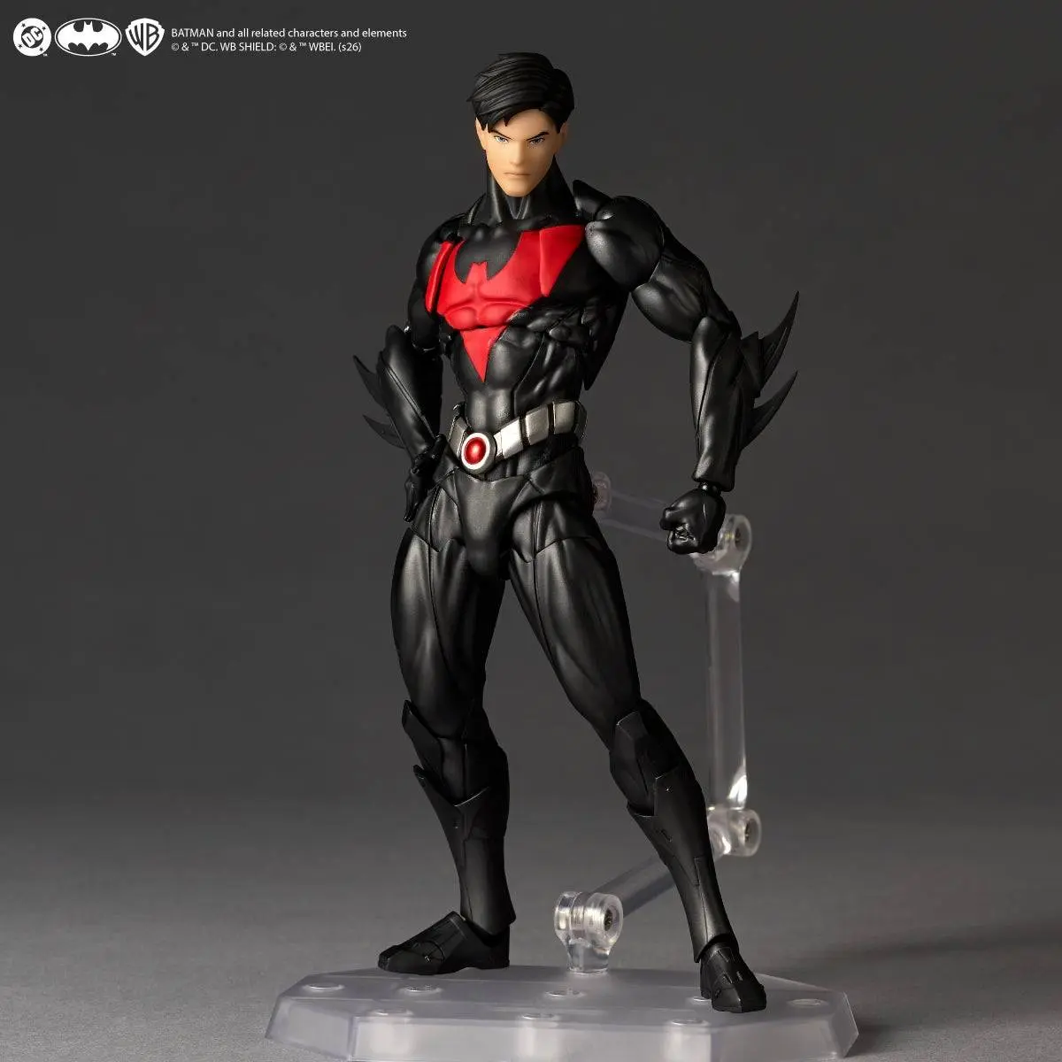 Revoltech: Batman Beyond Classic Ver. Con Bonus