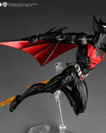 Revoltech: Batman Beyond Classic Ver. Con Bonus