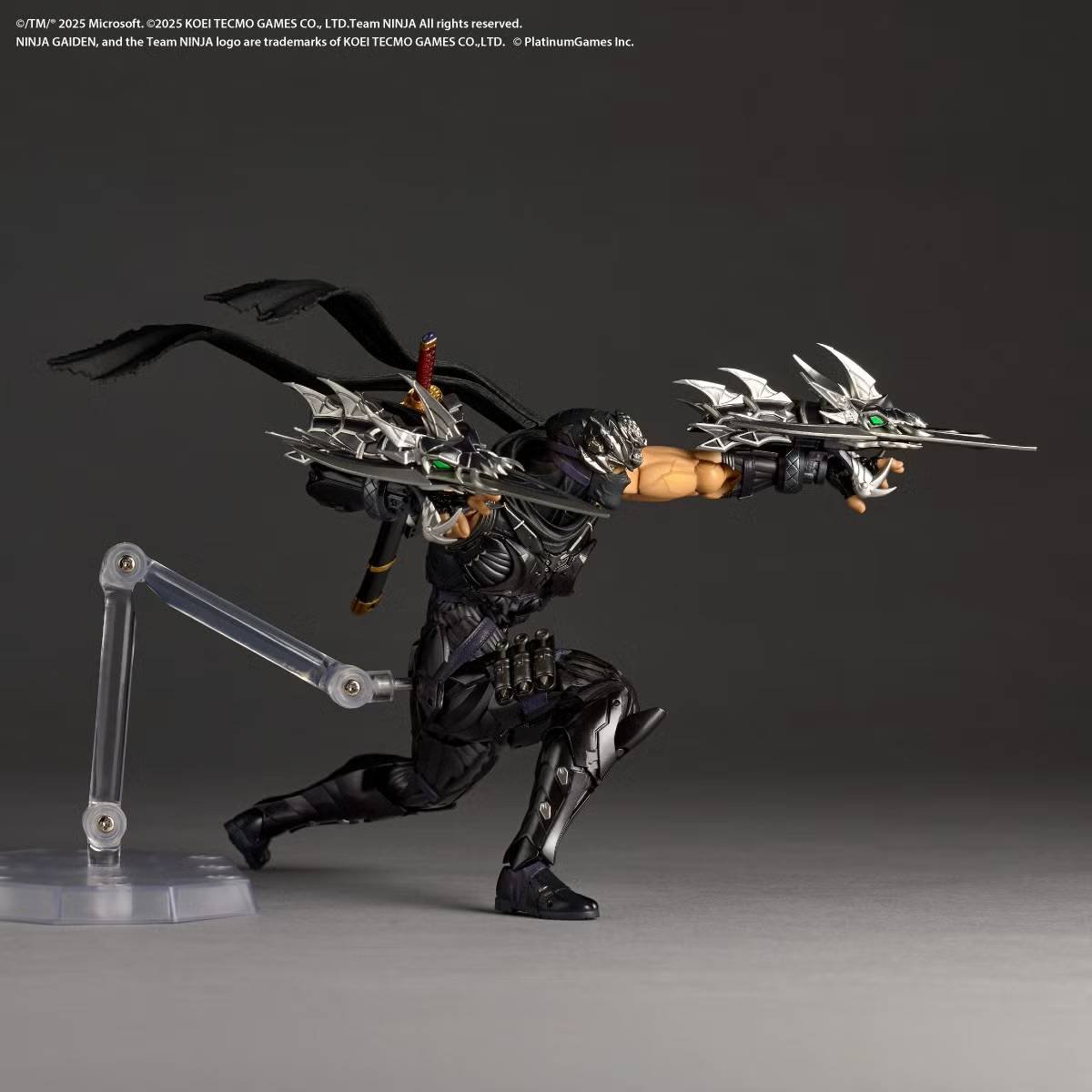 NINJA GAIDEN 4 11 Revoltech: Ryu Hayabusa - Ninja Gaiden 4 Con Bonus