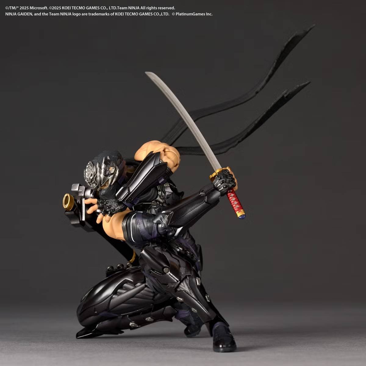 NINJA GAIDEN 4 9 Revoltech: Ryu Hayabusa - Ninja Gaiden 4 Con Bonus