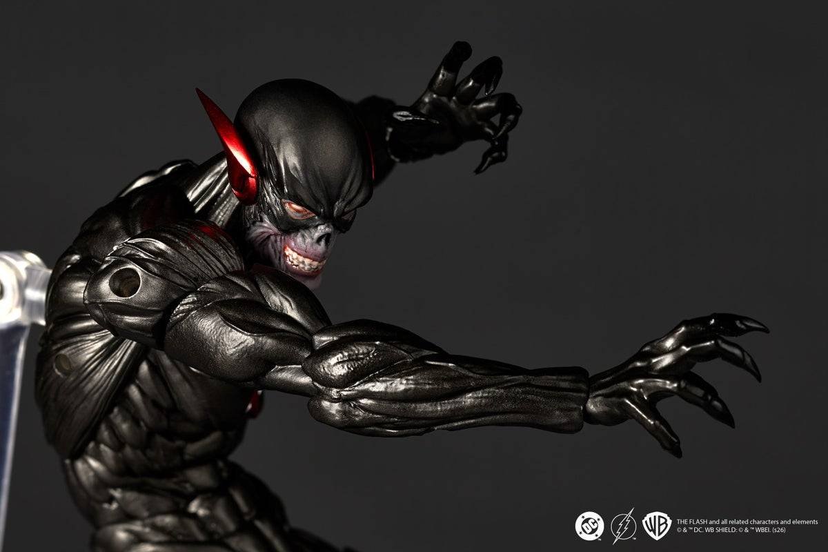 black flash 11 Revoltech: Black Flash - DC Comics Con Bonus