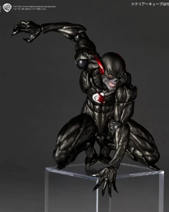 Revoltech: Black Flash - DC Comics Con Bonus