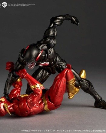black flash 9 Revoltech: Black Flash - DC Comics Con Bonus