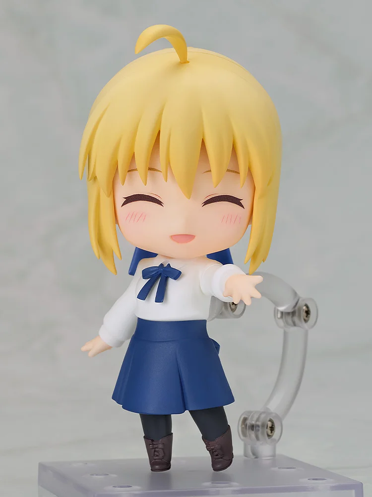 saber casual 2 Nendoroid 3078: Saber (Casual Clothes Ver.) - Fate / stay night