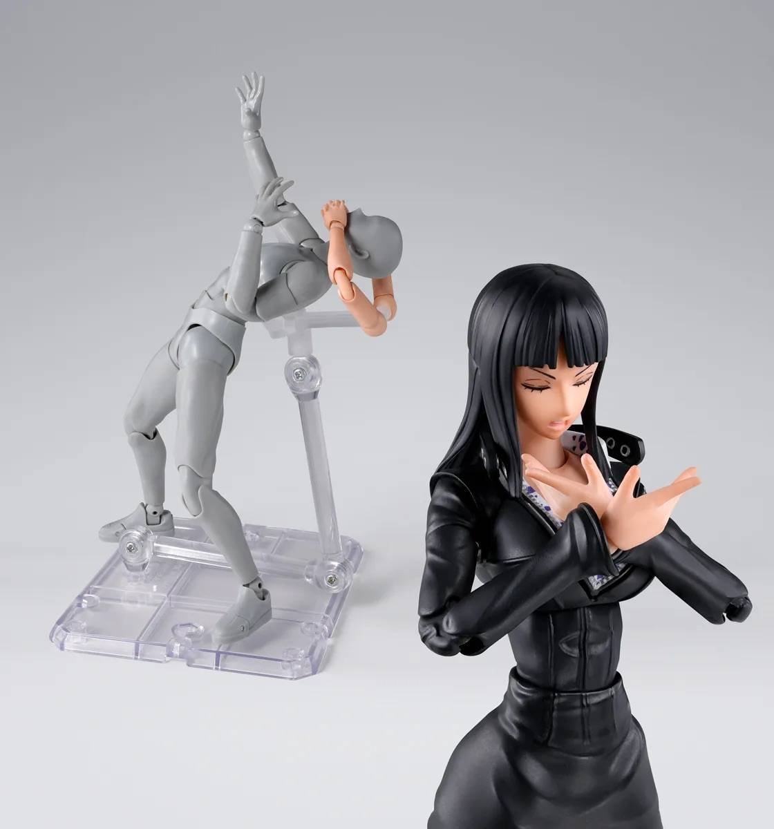 S.H.FIGUARTS: Nico Robin (Enies Lobby Ver.) - One Piece