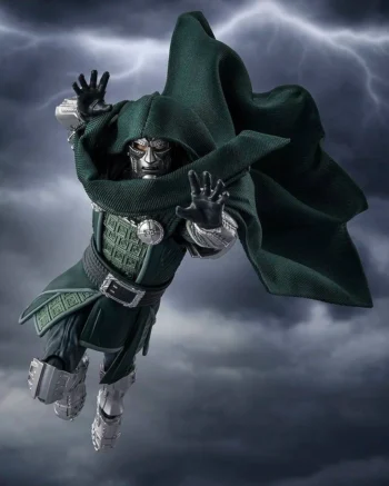 doomsday figuarts 7 S.H.FIGUARTS: Doctor Doom - Avengers Doomsday