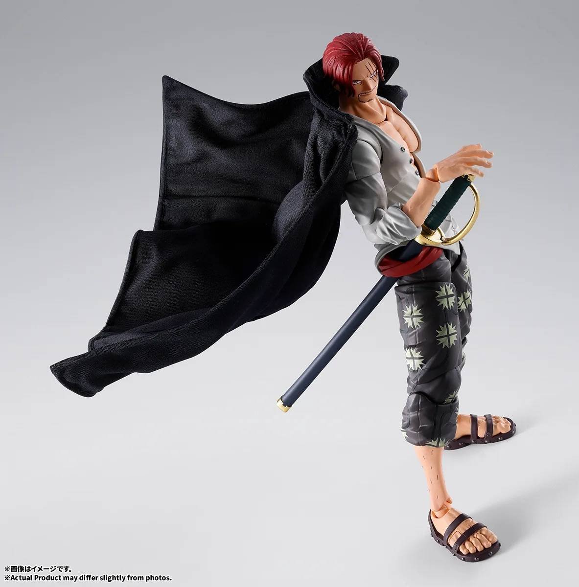 S.H.FIGUARTS: One Piece - Shanks (Summit War of Marineford Ver.)