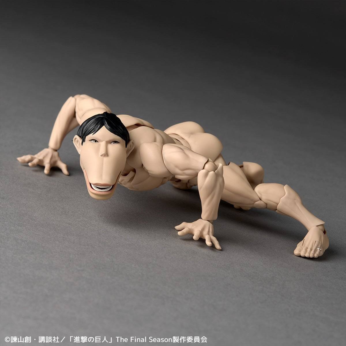 Revoltech: Cart Titan - Attack on Titan Con Bonus