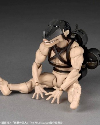 Revoltech: Cart Titan - Attack on Titan Con Bonus