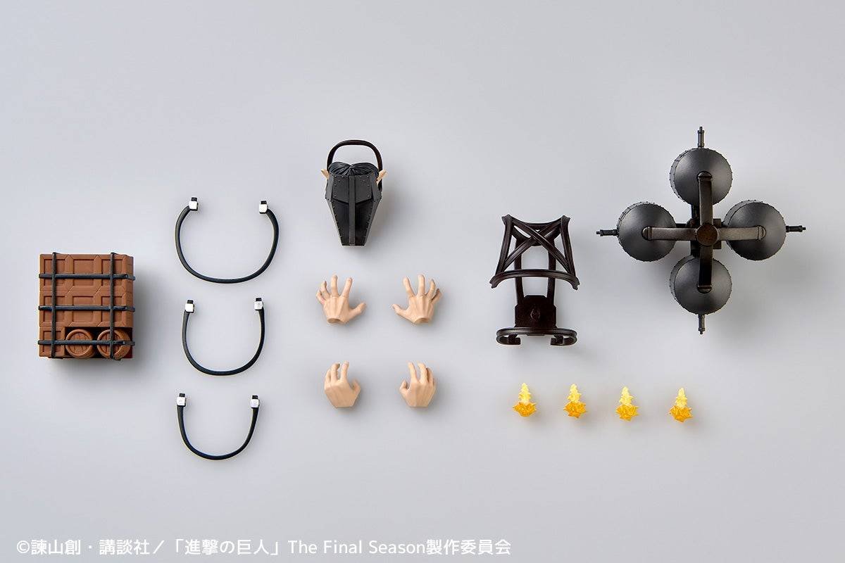 Revoltech: Cart Titan - Attack on Titan Con Bonus