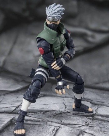 kakashi figuarts 5 S.H.FIGUARTS: Kakashi Hatake (The Famous Sharingan Hero) - Naruto Shippuden