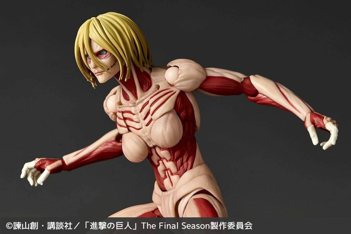 Revoltech: Female Titan - Attack on Titan Con Bonus